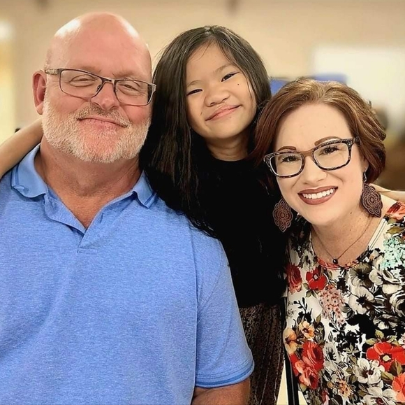 Meet the Posher - Picture 1 of 5